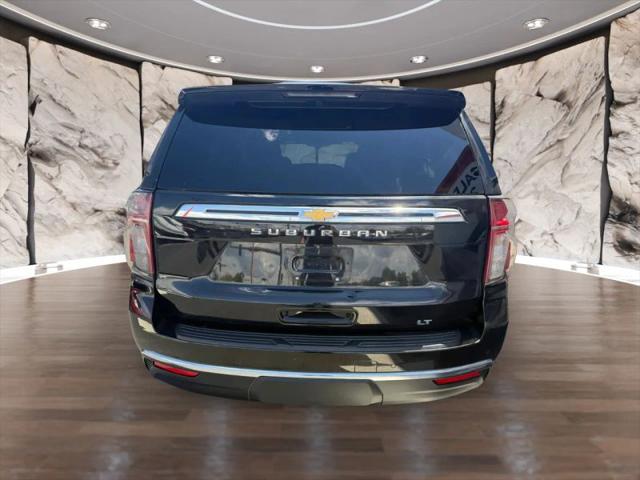2021 Chevrolet Suburban 4WD LT