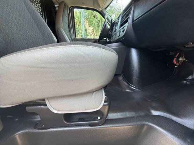 2020 GMC Savana Cargo RWD 2500 Regular Wheelbase Work Van