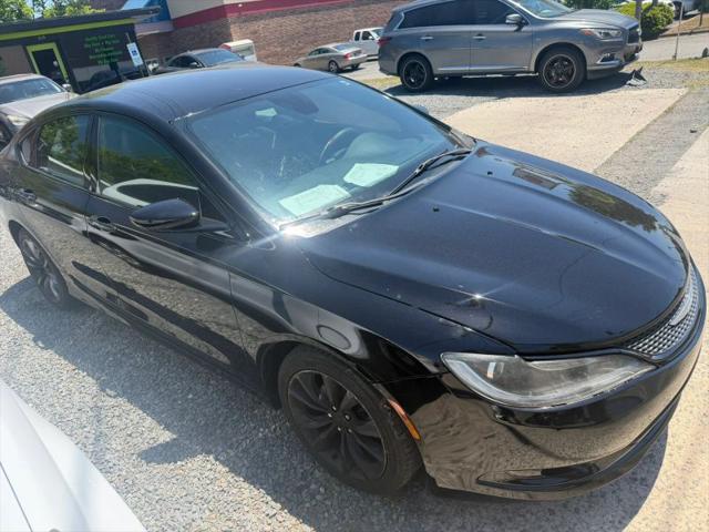 2016 Chrysler 200 S