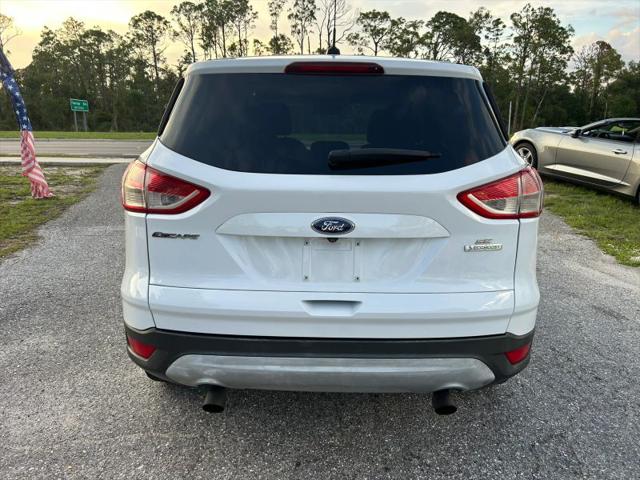 2016 Ford Escape SE