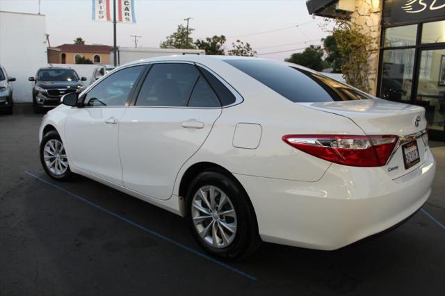 2017 Toyota Camry LE