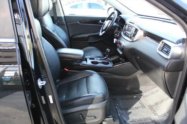 2016 Kia Sorento 3.3L EX