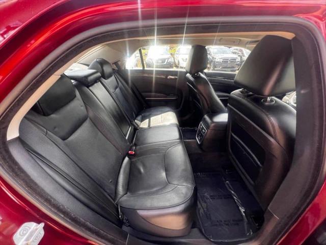2016 Chrysler 300 300C