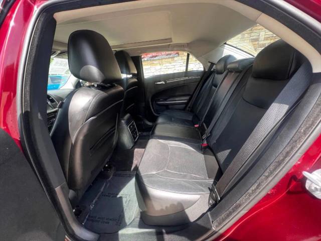 2016 Chrysler 300 300C