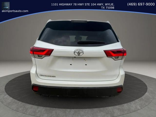 2017 Toyota Highlander LE