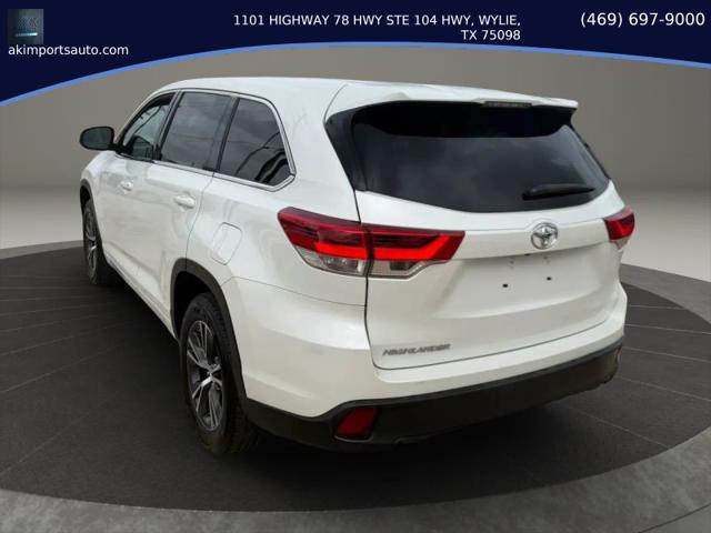 2017 Toyota Highlander LE