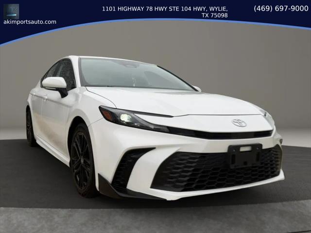 2025 Toyota Camry SE