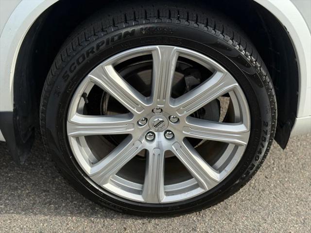2017 Volvo XC90 T6 Inscription