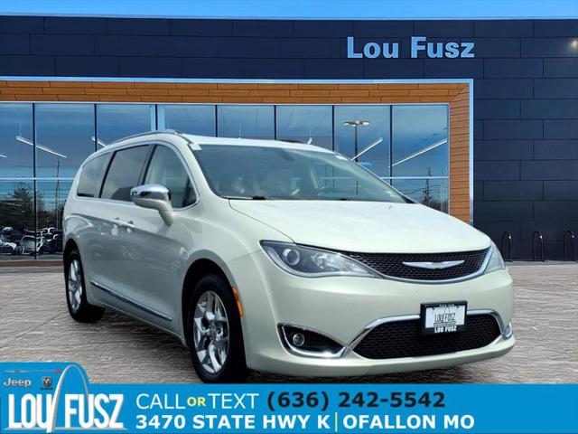 2017 Chrysler Pacifica Limited for sale in O Fallon, MO