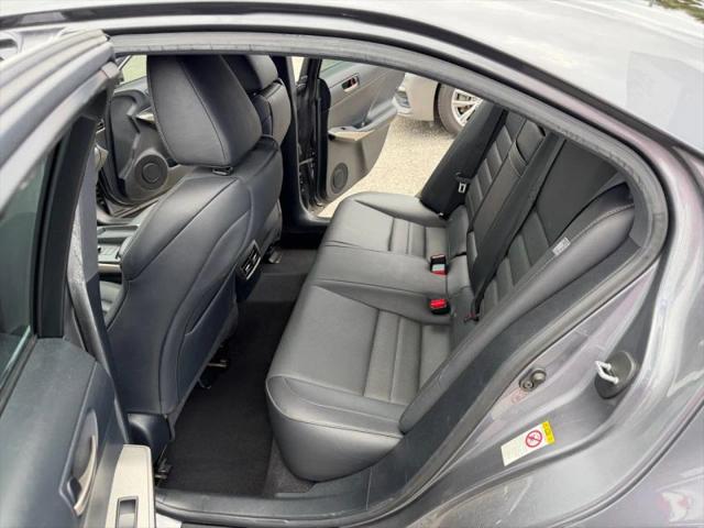 2018 Lexus IS 300 300