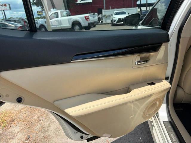 2015 Lexus ES 350 Crafted Line