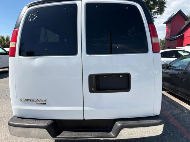2015 Chevrolet Express LT