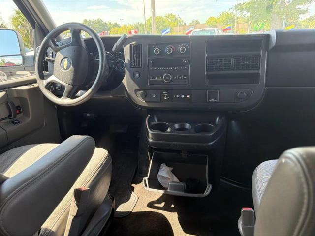 2015 Chevrolet Express LT