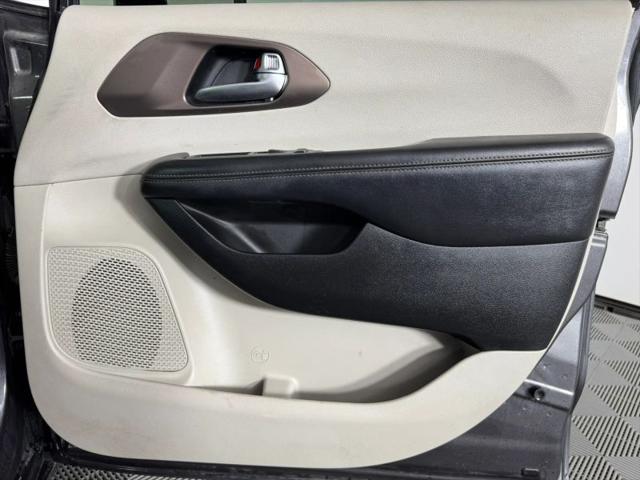 2019 Chrysler Pacifica Touring L