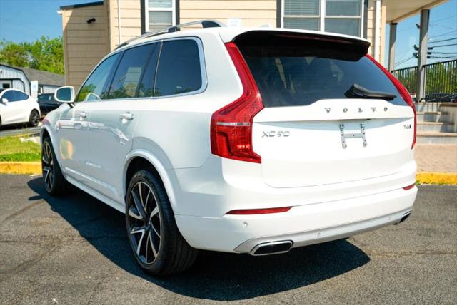 2019 Volvo XC90 T6 Momentum