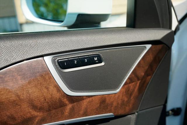 2019 Volvo XC90 T6 Momentum