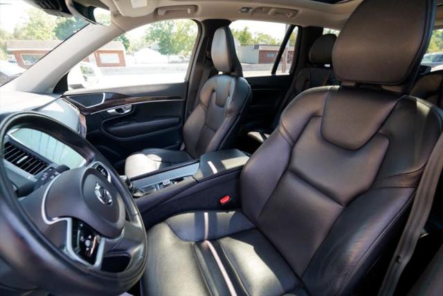 2019 Volvo XC90 T6 Momentum
