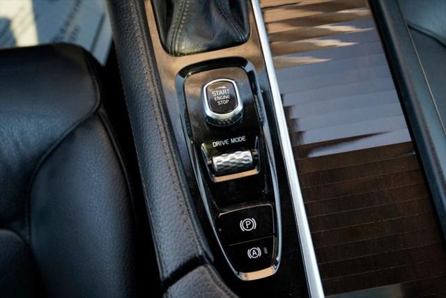 2019 Volvo XC90 T6 Momentum