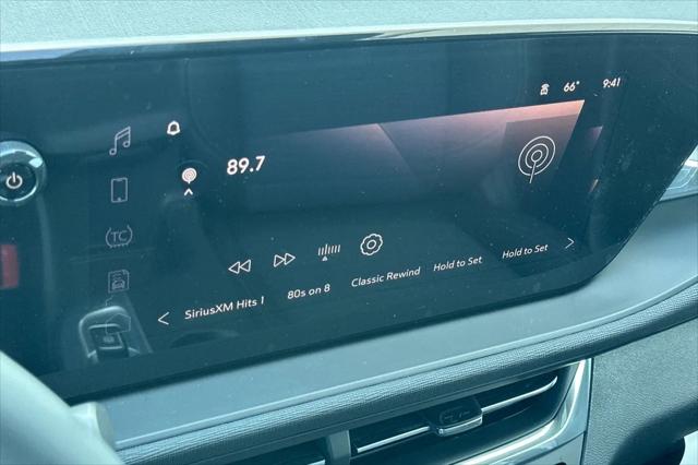 2026 Buick NV Preferred FWD
