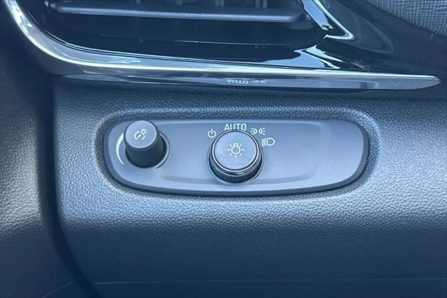 2026 Buick NV Sport Touring FWD