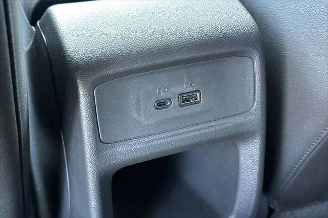 2026 Buick NV Sport Touring FWD