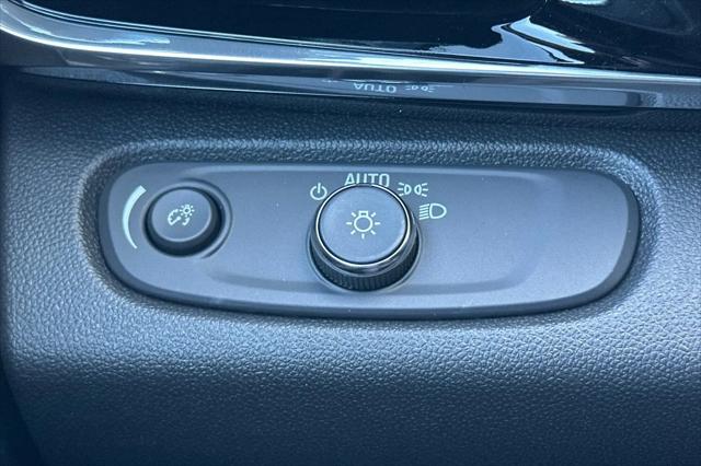 2026 Buick NV Sport Touring FWD