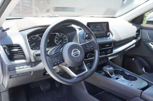 2021 Nissan Rogue SV FWD