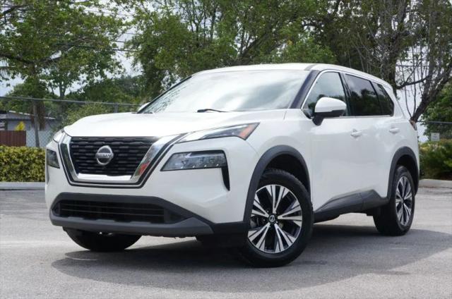 2021 Nissan Rogue SV FWD for sale in West Park, FL