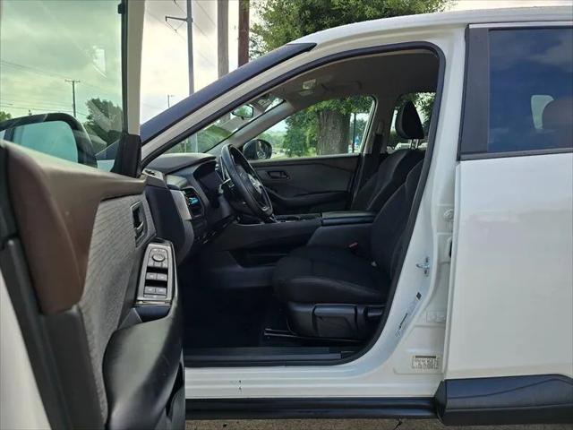 2023 Nissan Rogue S FWD