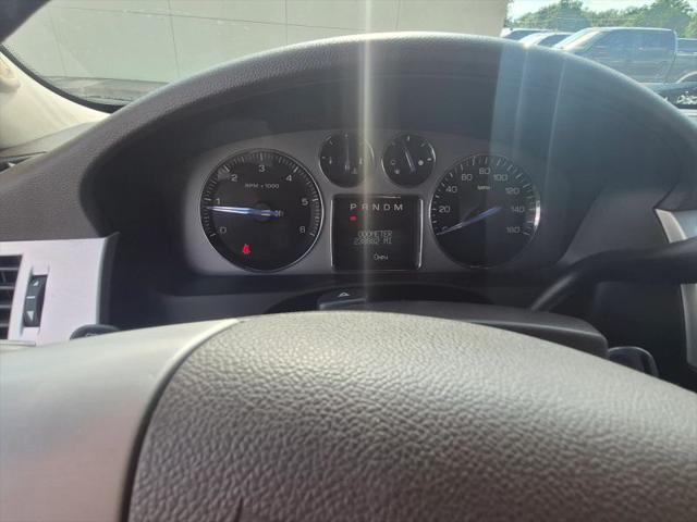 2007 Cadillac Escalade Standard