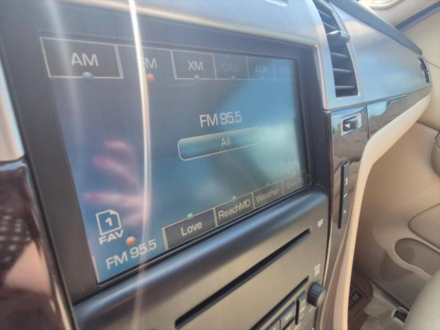 2007 Cadillac Escalade Standard