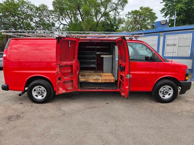 2020 GMC Savana Cargo RWD 3500 Extended Wheelbase Work Van