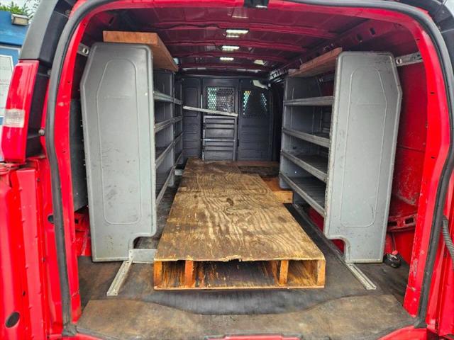 2020 GMC Savana Cargo RWD 3500 Extended Wheelbase Work Van