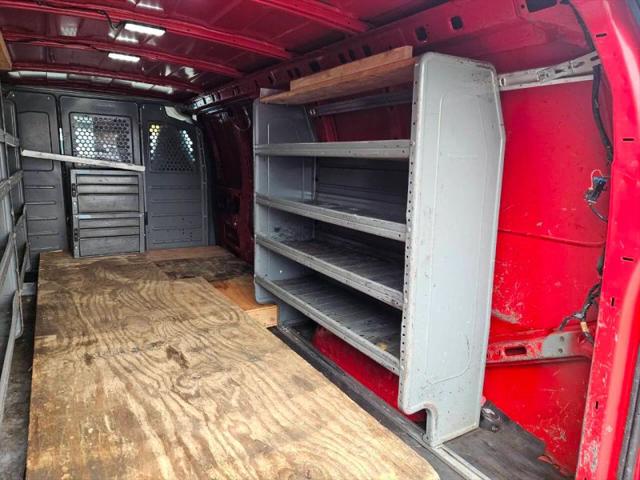 2020 GMC Savana Cargo RWD 3500 Extended Wheelbase Work Van