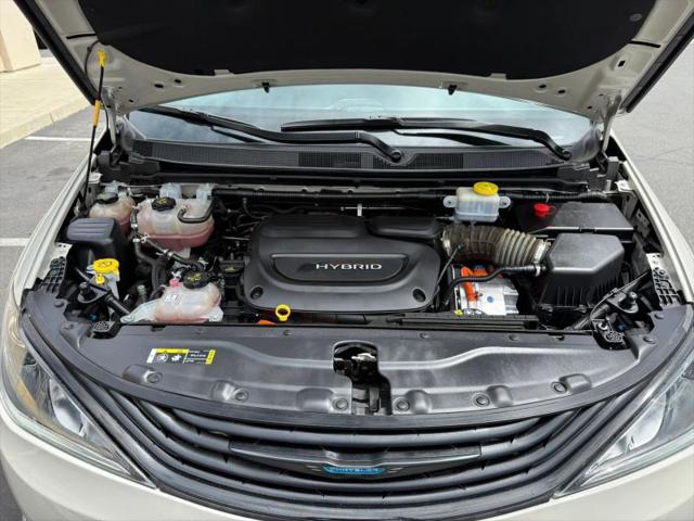 2019 Chrysler Pacifica Hybrid Touring Plus