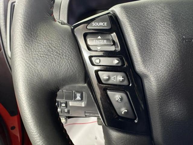 2025 Nissan Frontier Crew Cab PRO-4X 4x4