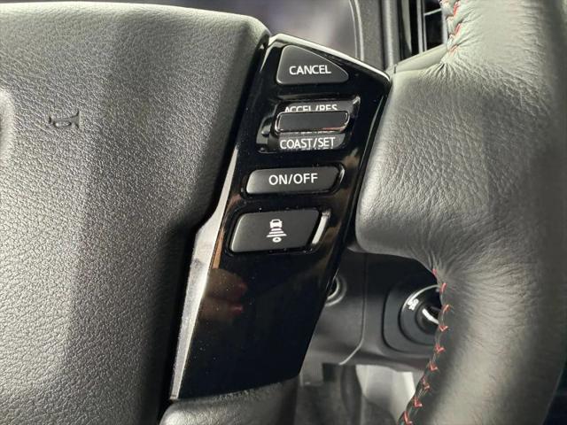 2025 Nissan Frontier Crew Cab PRO-4X 4x4
