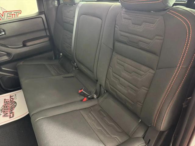 2025 Nissan Frontier Crew Cab PRO-4X 4x4