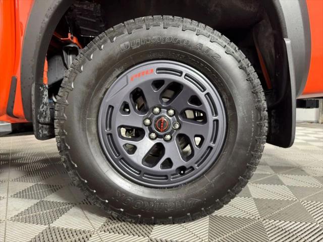 2025 Nissan Frontier Crew Cab PRO-4X 4x4