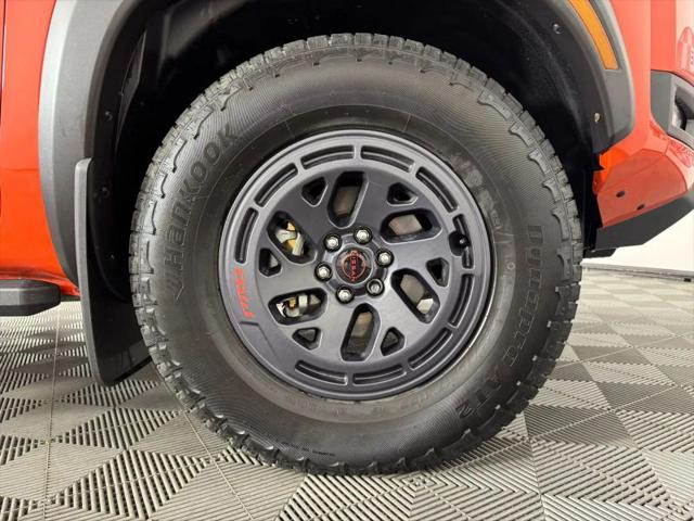 2025 Nissan Frontier Crew Cab PRO-4X 4x4