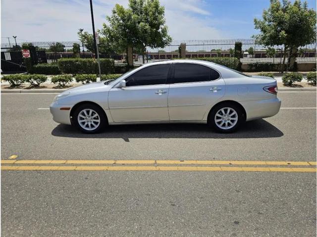 2004 Lexus ES 330 330