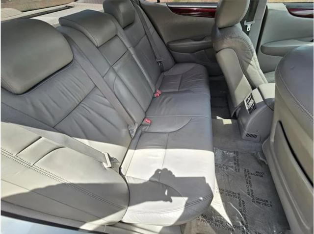 2004 Lexus ES 330 330