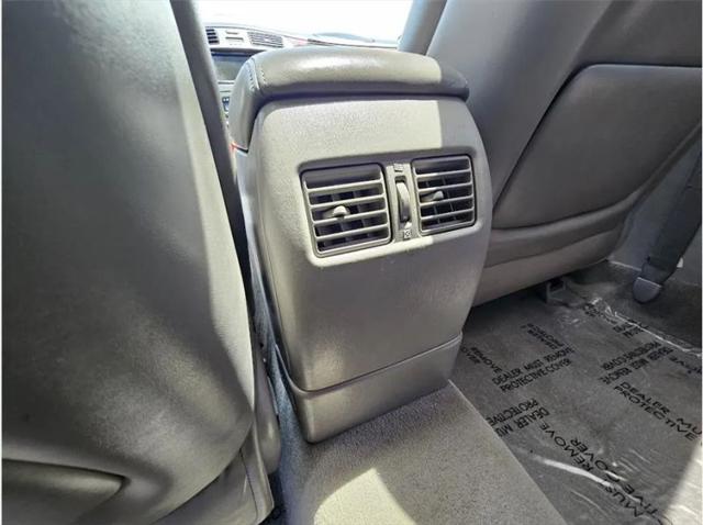2004 Lexus ES 330 330