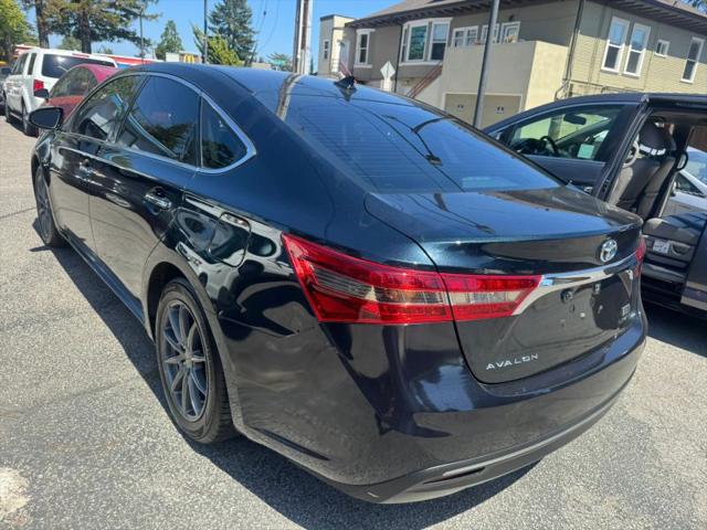 2016 Toyota Avalon Hybrid Limited