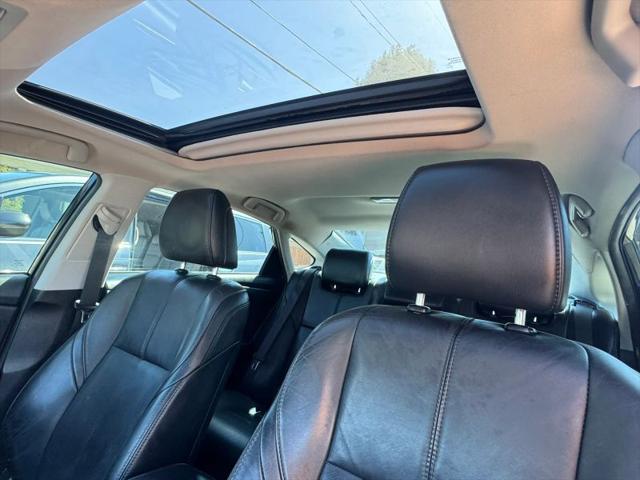 2016 Toyota Avalon Hybrid Limited