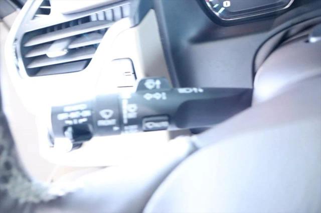 2020 GMC Yukon XL 2WD SLT