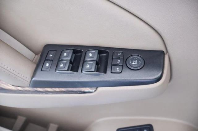 2020 GMC Yukon XL 2WD SLT