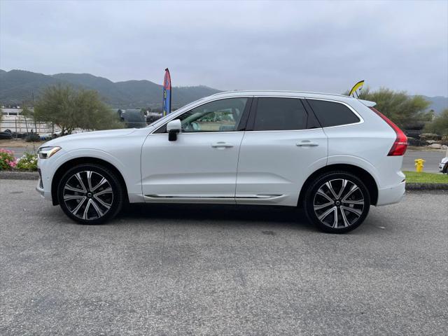 2023 Volvo XC60 B5 Ultimate Bright Theme
