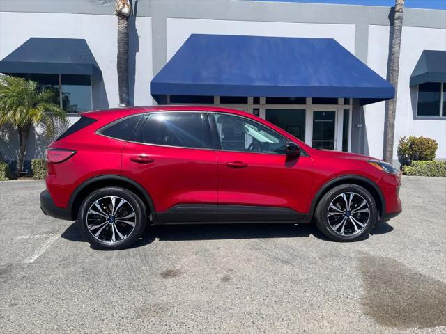 2021 Ford Escape SE Hybrid