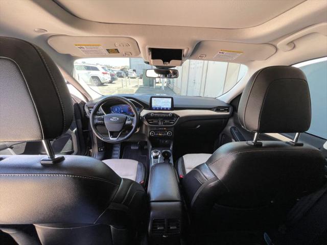 2021 Ford Escape Titanium Hybrid